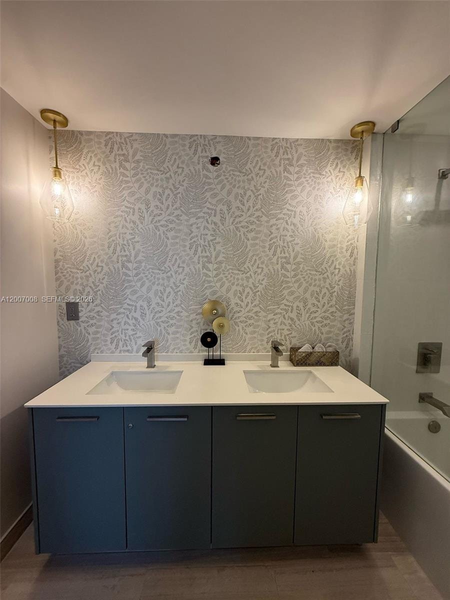 1300 Brickell Bay Drive 604, Miami, FL 33131 photo 17