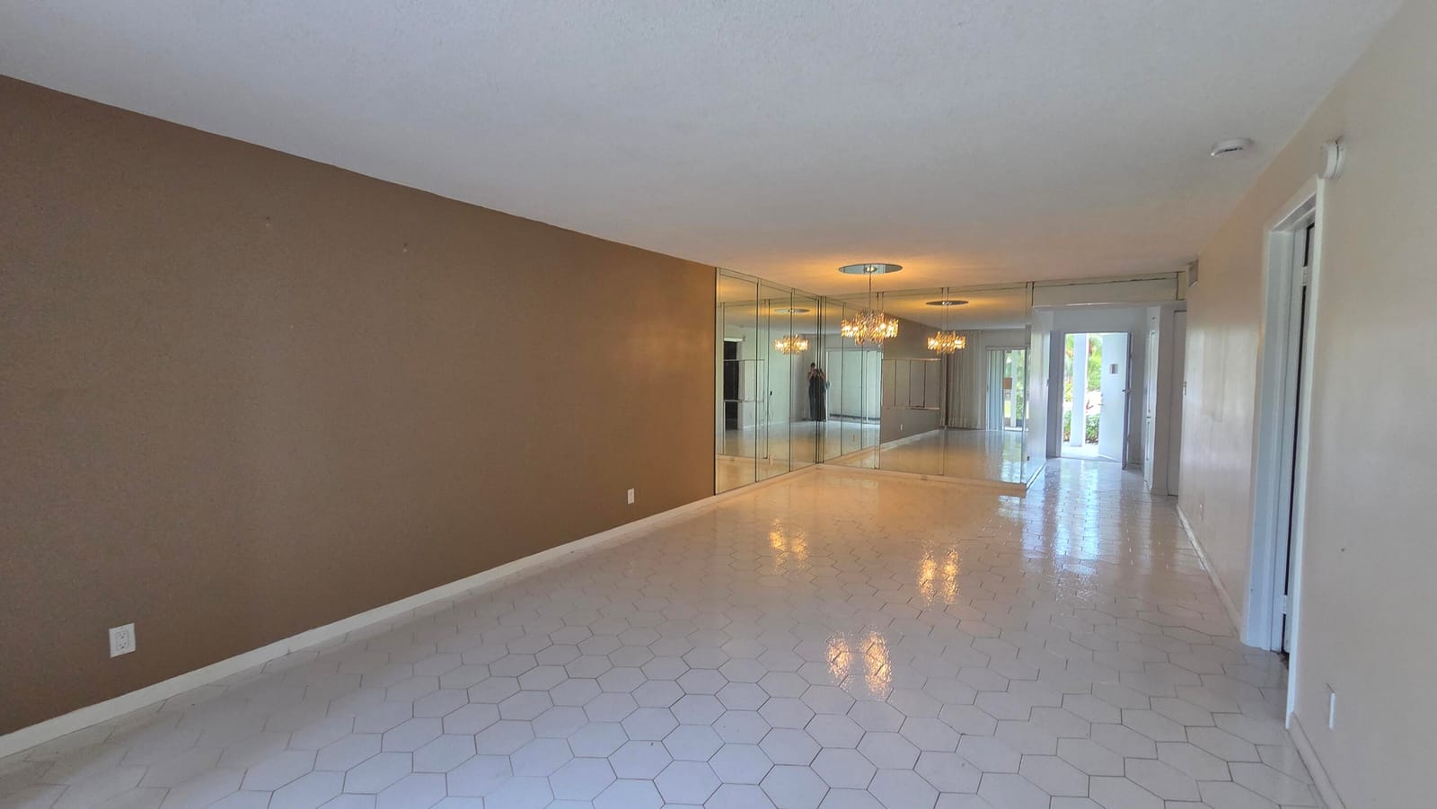 6020 NW 44th Street 108, Lauderhill, FL 33319 photo 6