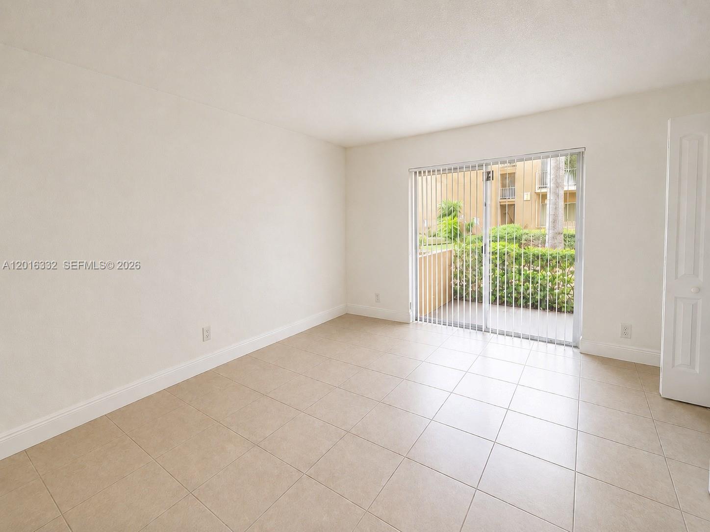 17911 NW 68th Avenue M201, Hialeah, FL 33015, Hialeah