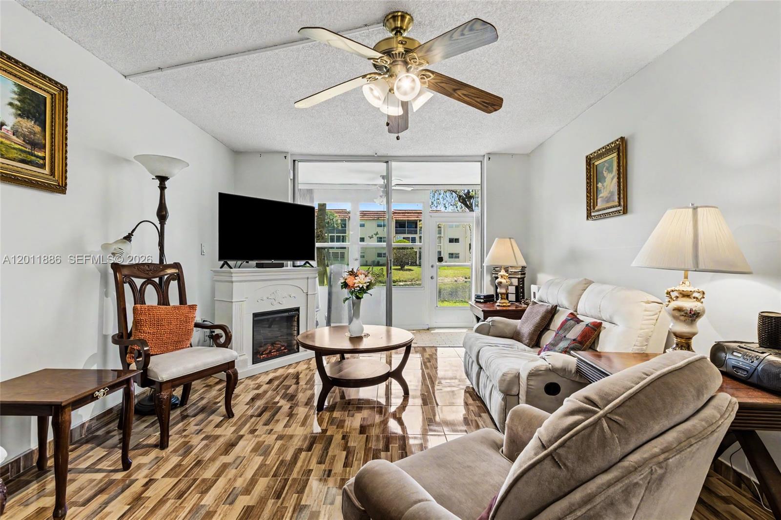 2831 E Sunrise Lakes Drive 105, Sunrise, FL 33322, Sunrise