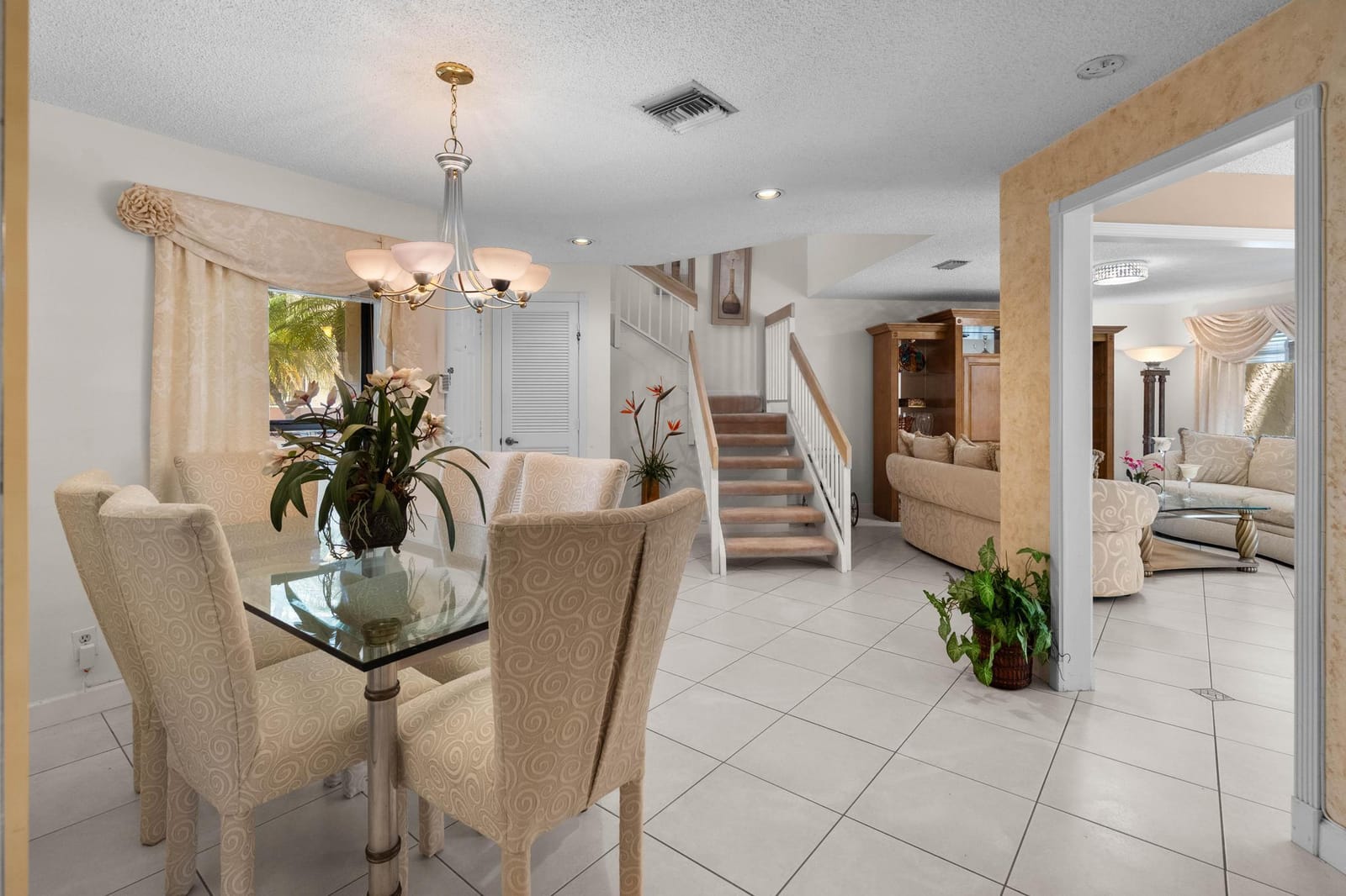 3404 Emerald Oaks Drive 803, Hollywood, FL 33021 photo 2