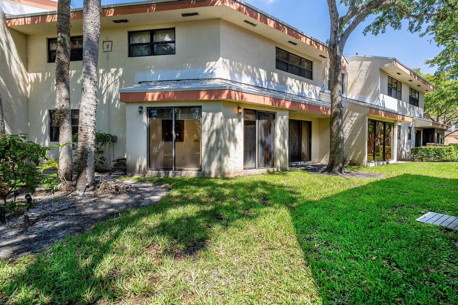 3404 Emerald Oaks Drive 803, Hollywood, FL 33021 photo 26