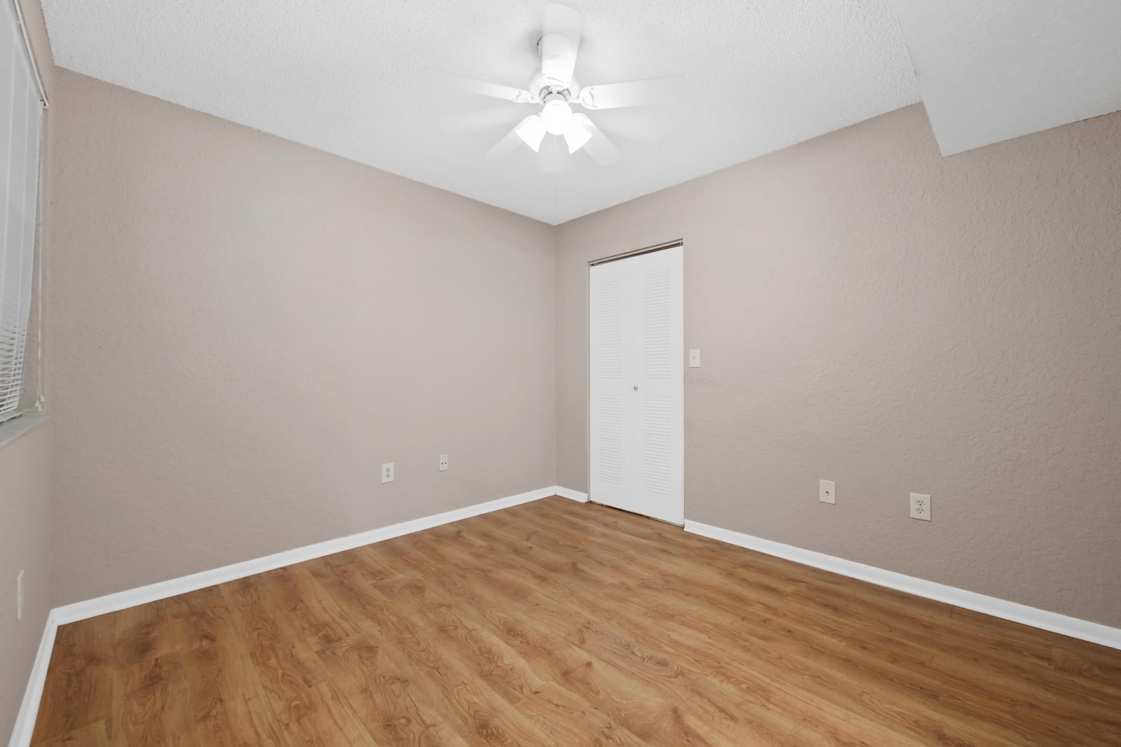 2861 N Oakland Forest Drive 202, Oakland Park, FL 33309 photo 14