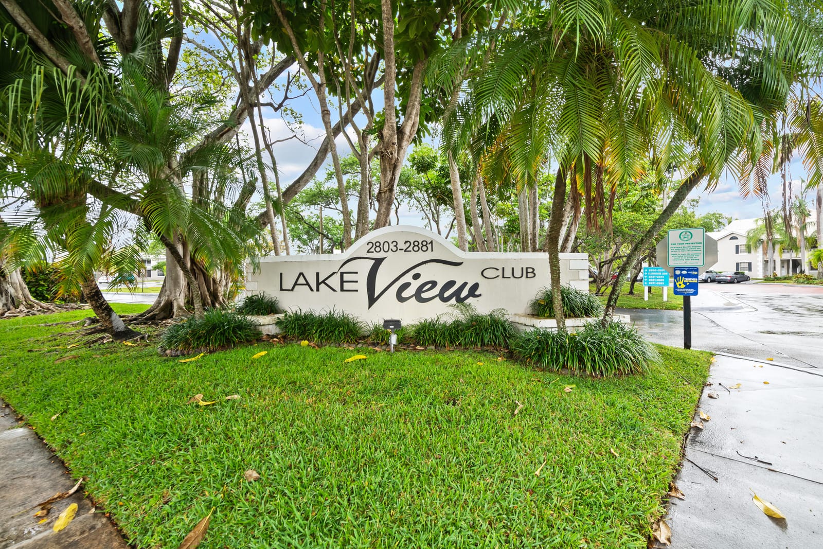 2861 N Oakland Forest Drive 202, Oakland Park, FL 33309 photo 25