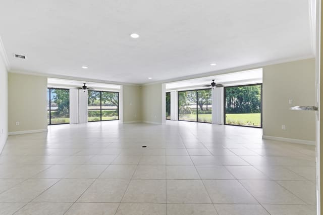 2730 W Polo Island Drive A101, Wellington, FL 33414