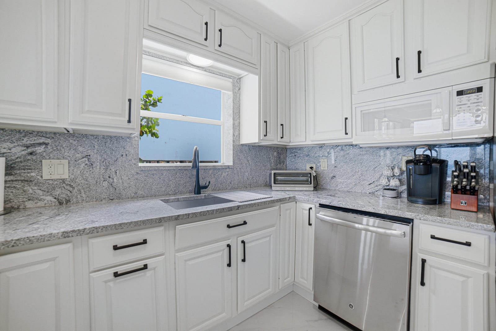 8 Briny Avenue 206 — photo 6