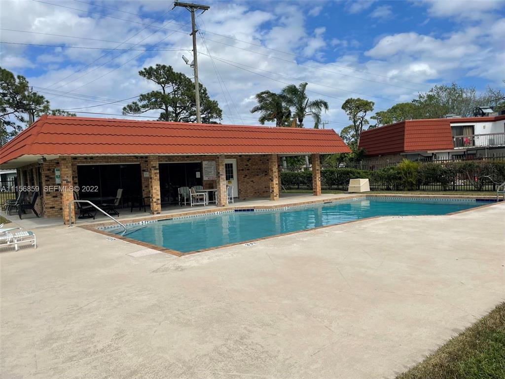 4648 Suburban Pines Drive 4648, Lake Worth, FL 33463, Lake Worth