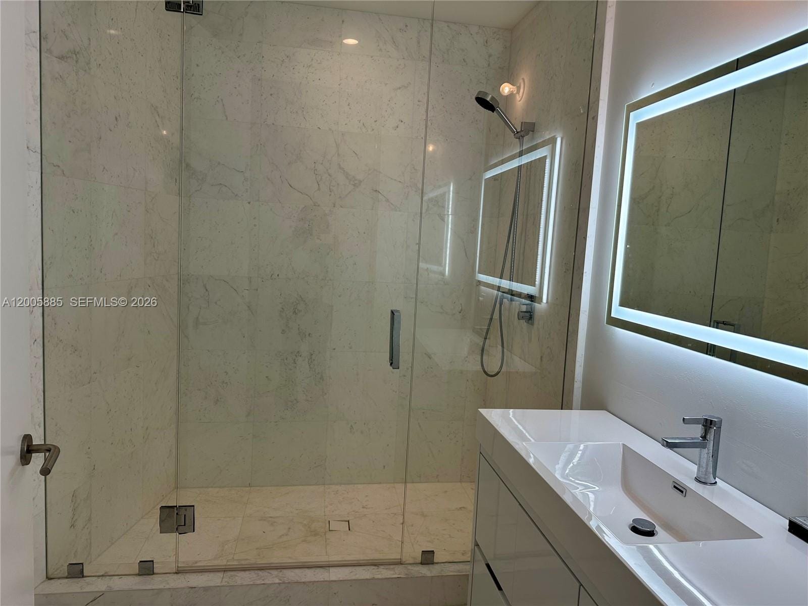 18555 Collins Avenue 1705, Sunny Isles Beach, FL 33160 photo 13
