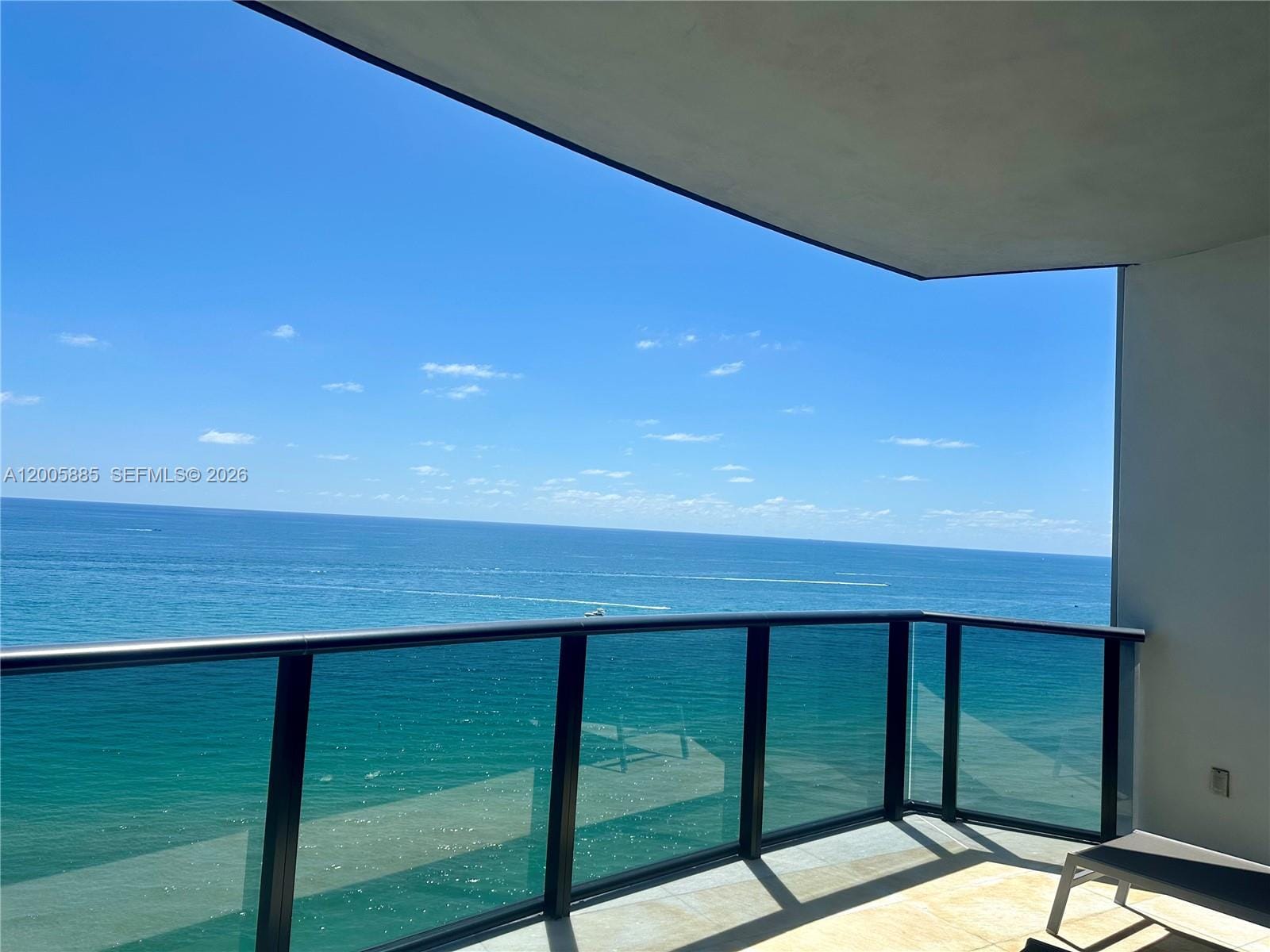 18555 Collins Avenue 1705, Sunny Isles Beach, FL 33160 photo 4