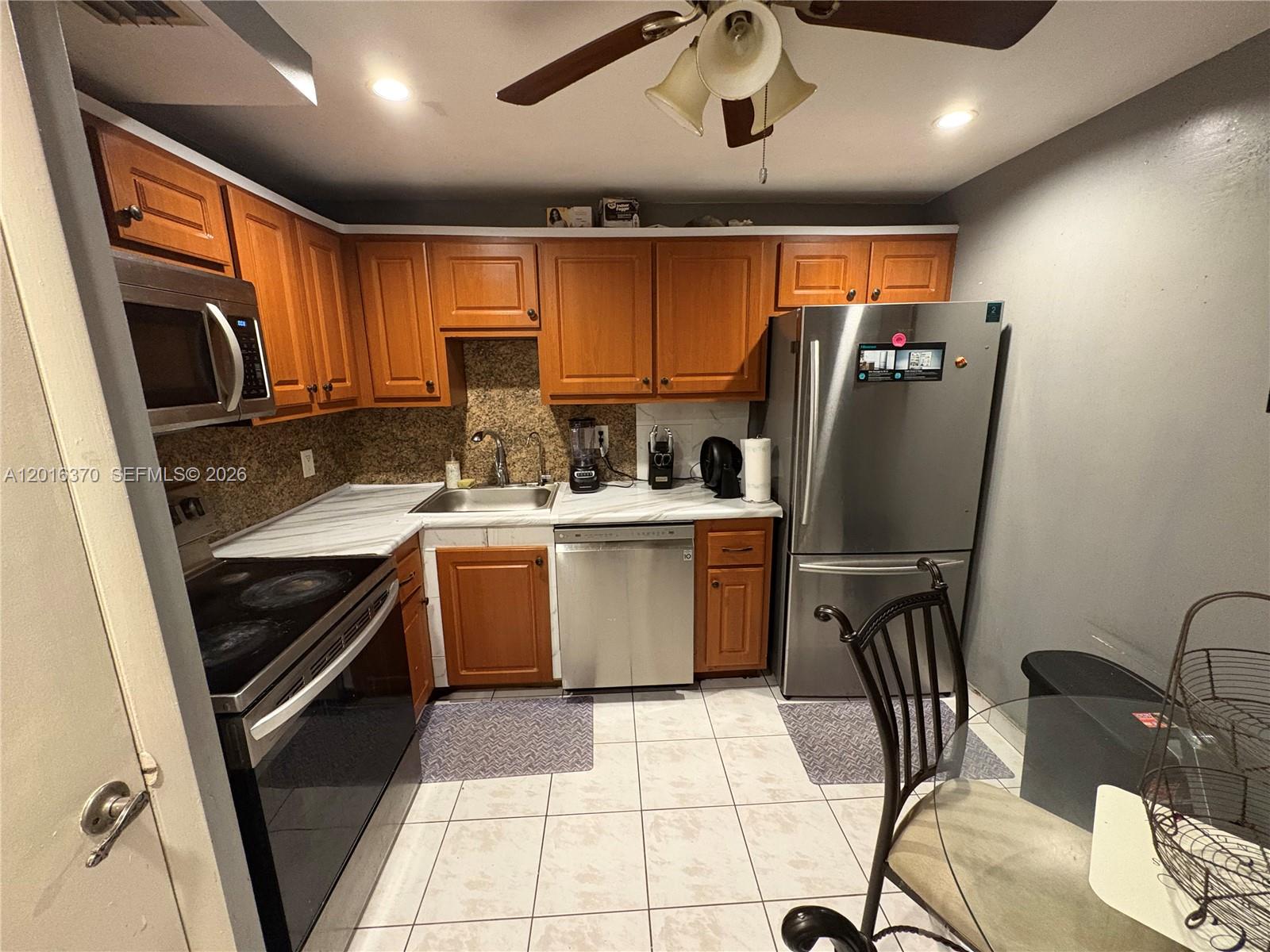 4152 Inverrary Drive 303, Lauderhill, FL 33319, Lauderhill