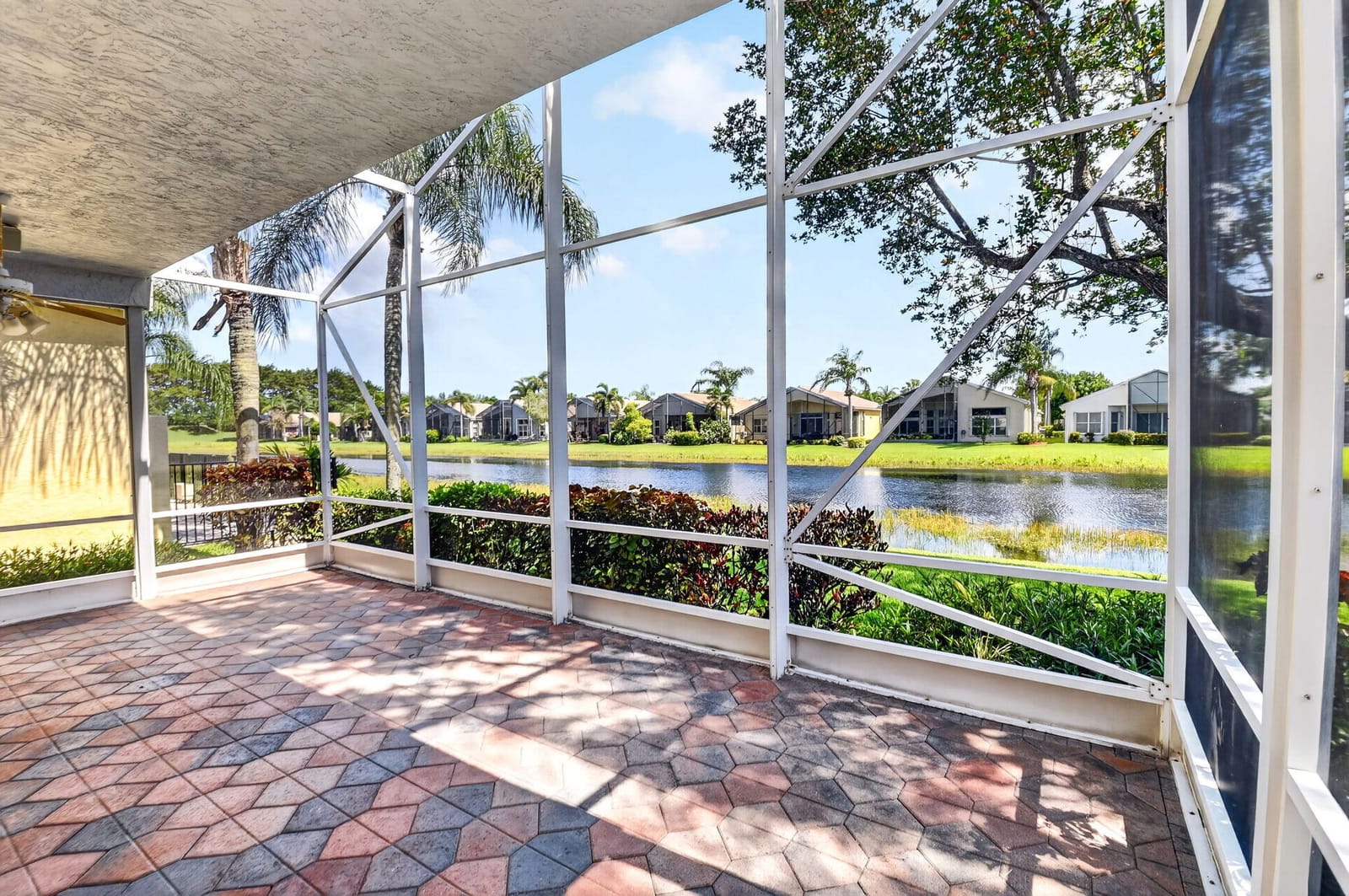 8198 Azure Coast Boulevard, Lake Worth, FL 33467 photo 15