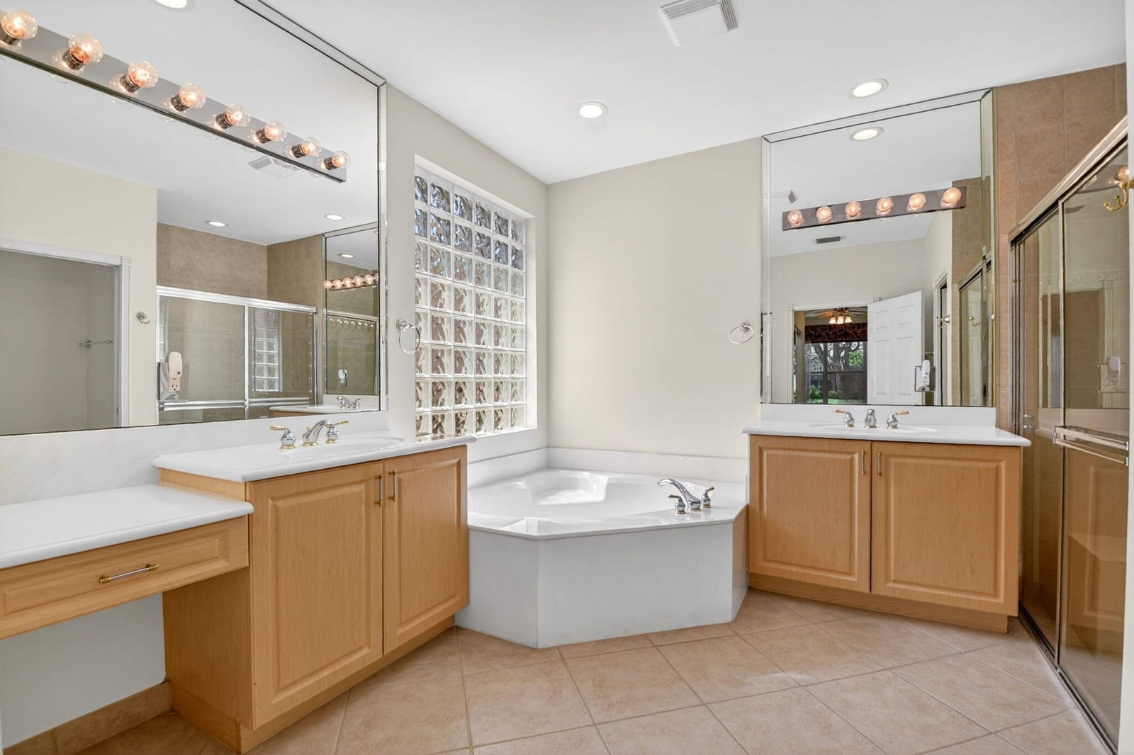 8198 Azure Coast Boulevard, Lake Worth, FL 33467 photo 27