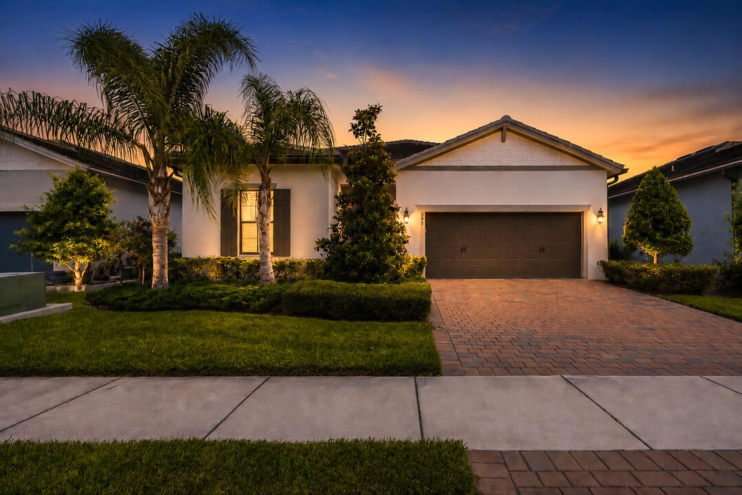599 SE Villandry Way, Port St. Lucie, FL 34984, Port St Lucie