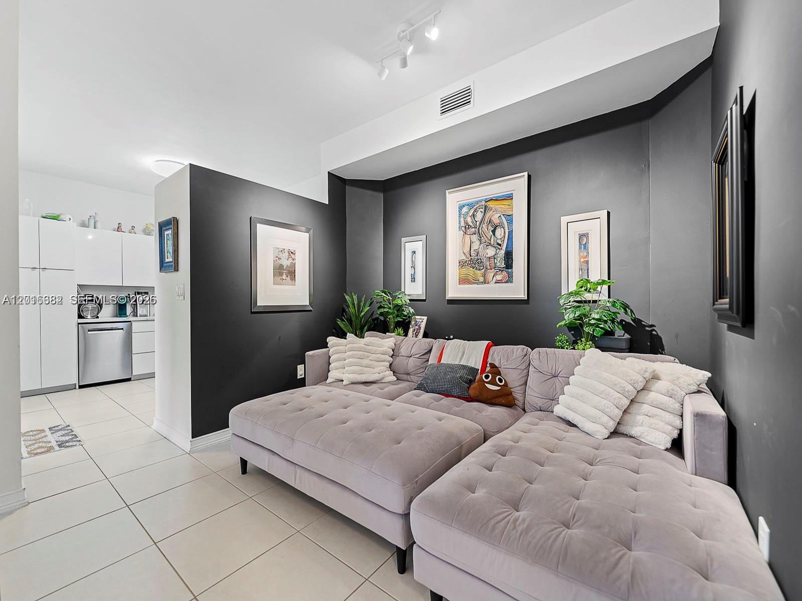 15533 N Miami Lakeway N 101-19 101-19, Miami Lakes, FL 33014, Miami Lakes