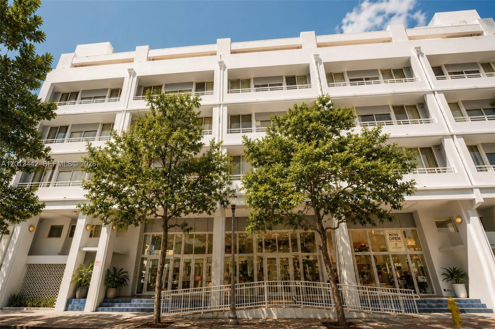 3250 Grand Avenue 307, Miami, FL 33133, Miami