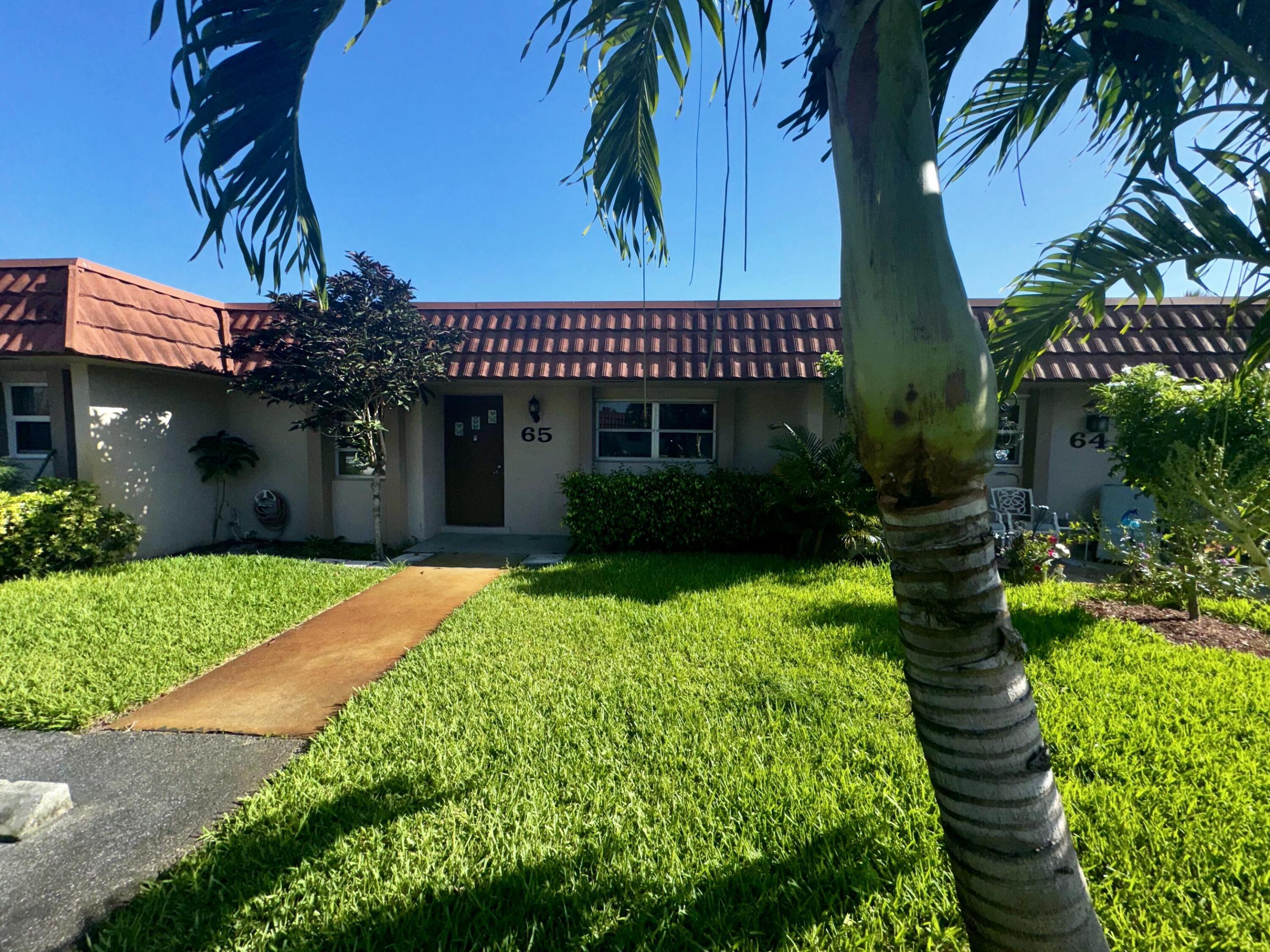 5725 E Fernley Dr Drive E 65, West Palm Beach, FL 33415, West Palm Beach