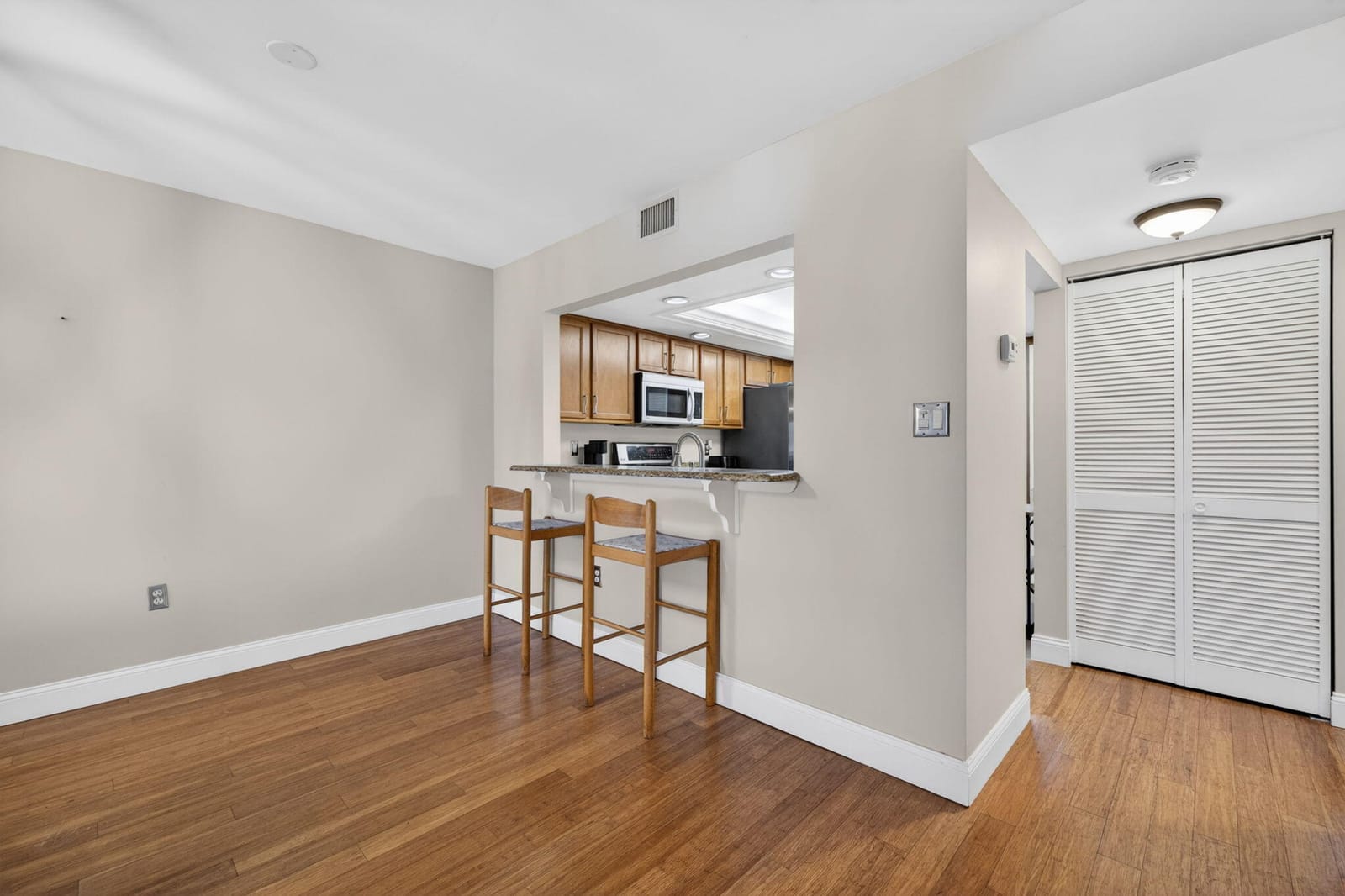3500 Twin Lakes Terrace 202 — photo 12