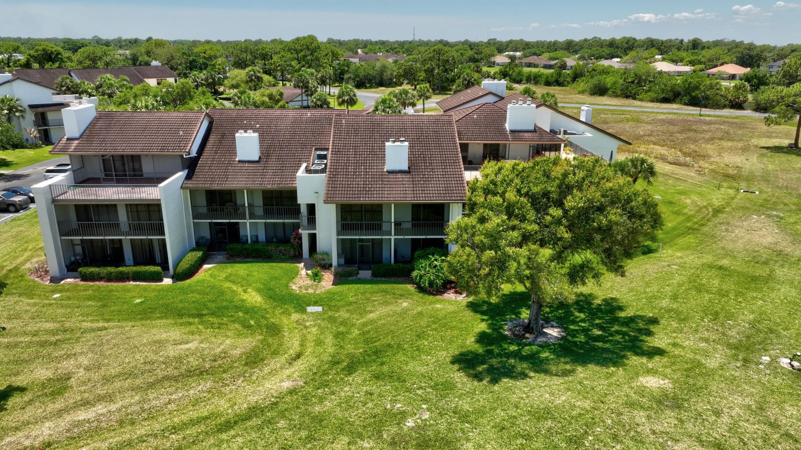 3500 Twin Lakes Terrace 202 — photo 4