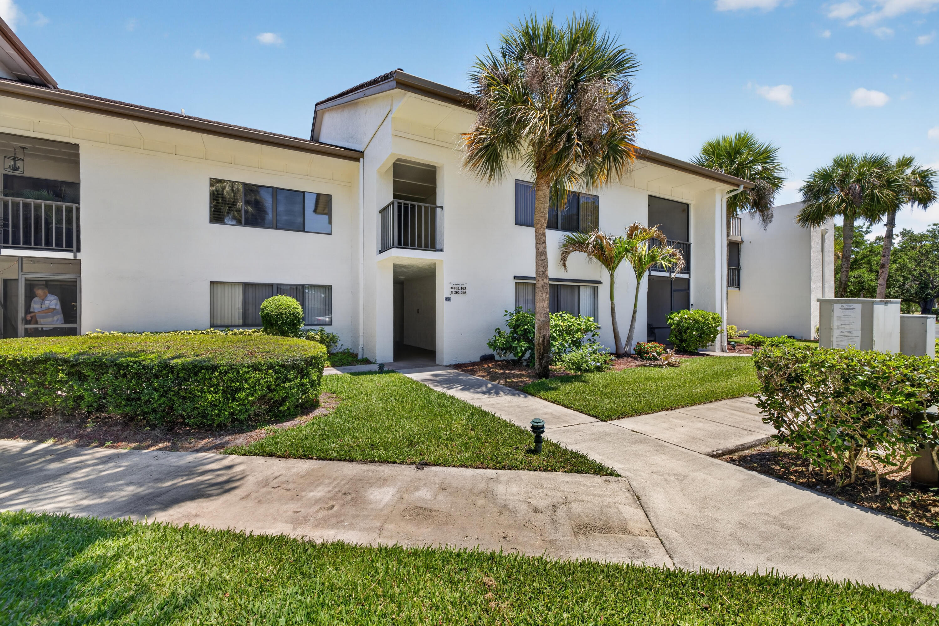 3500 Twin Lakes Terrace 202, Fort Pierce, FL 34951, Fort Pierce