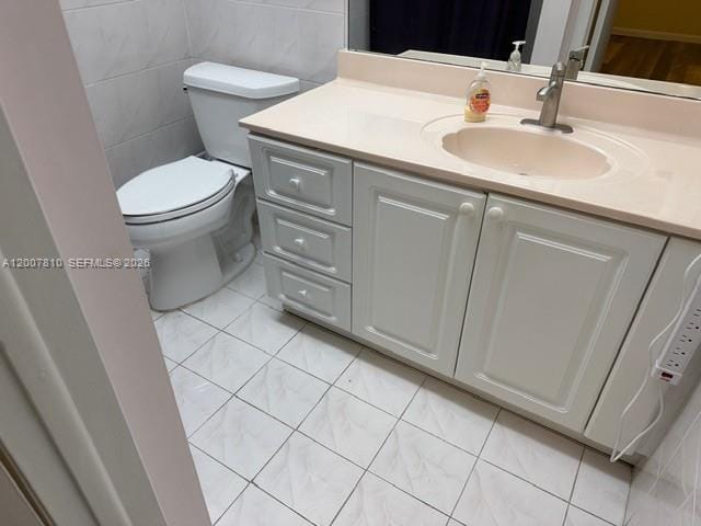 709 Curtiss Parkway 20, Miami Springs, FL 33166 photo 11