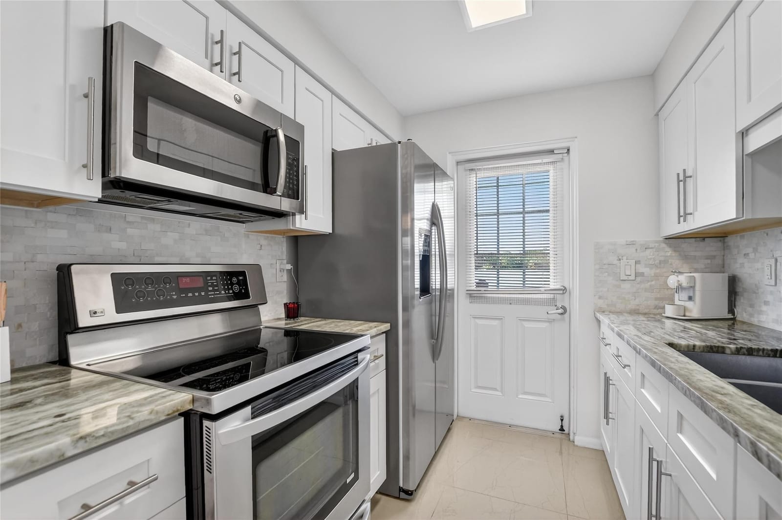 322 N Federal Highway 240, Deerfield Beach, FL 33441 photo 6