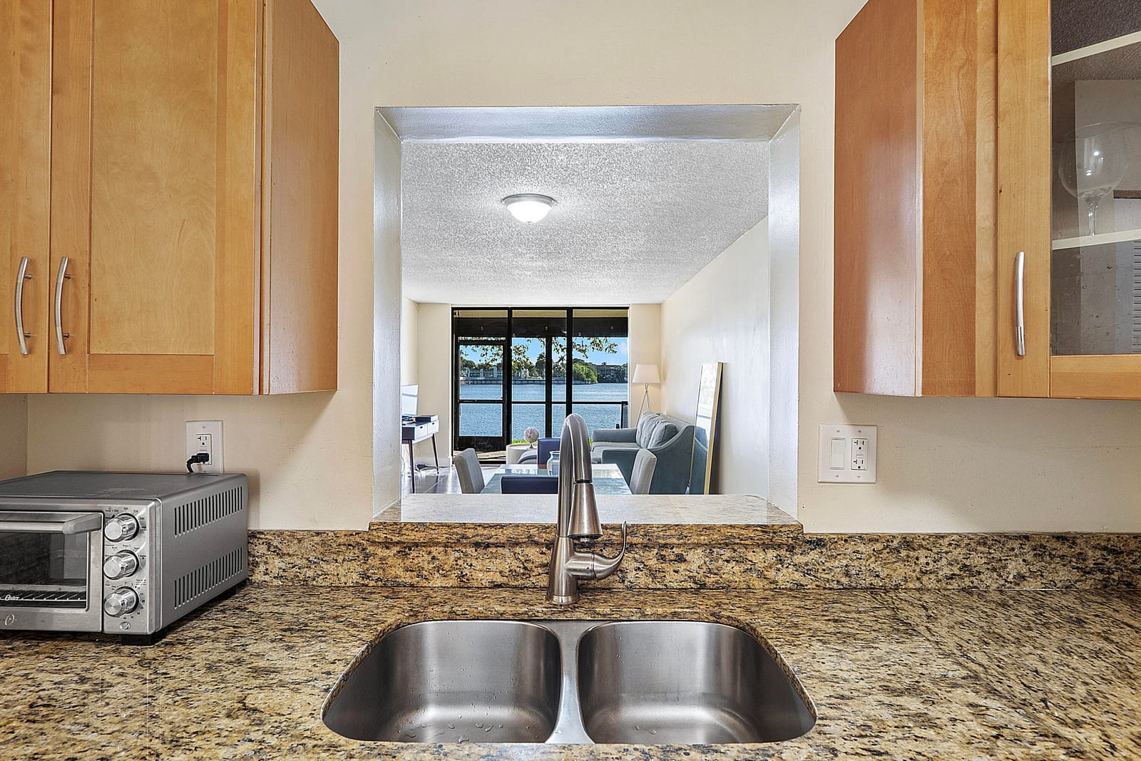 3100 NW 46th Street 102, Oakland Park, FL 33309 photo 11
