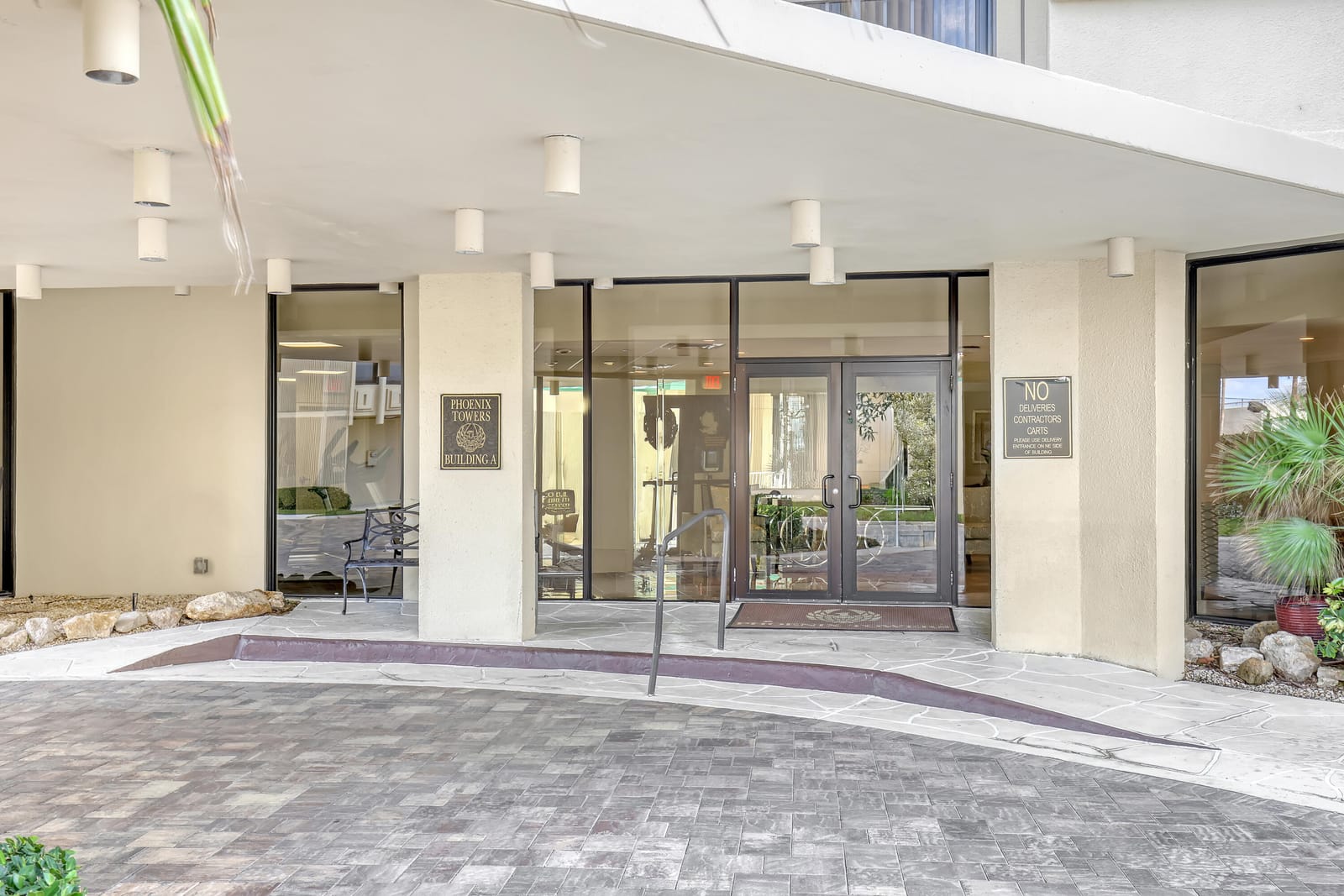 2800 N Ocean Drive A-3c — photo 2