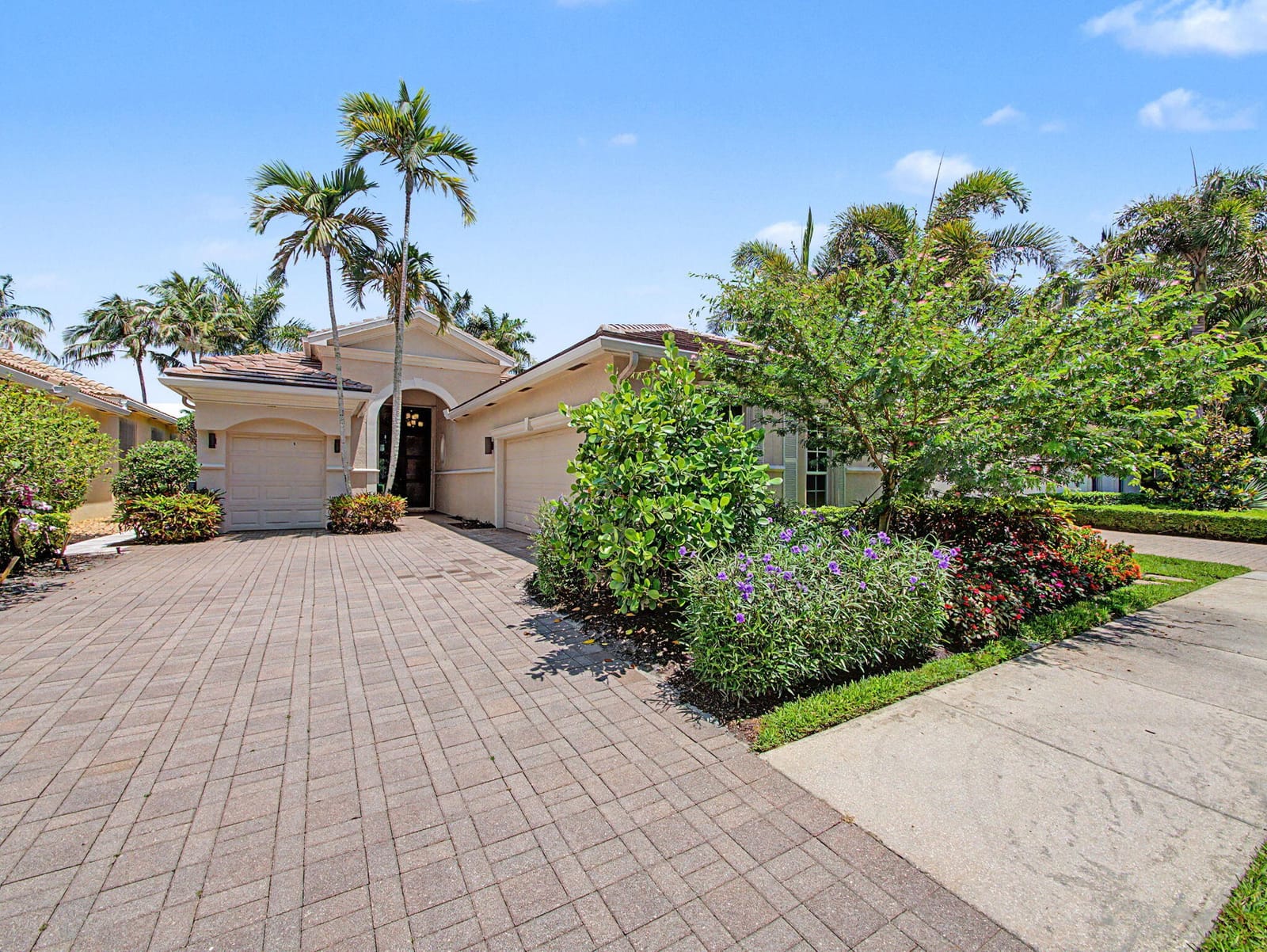 76 Laguna Drive, Palm Beach Gardens, FL 33418 photo 2