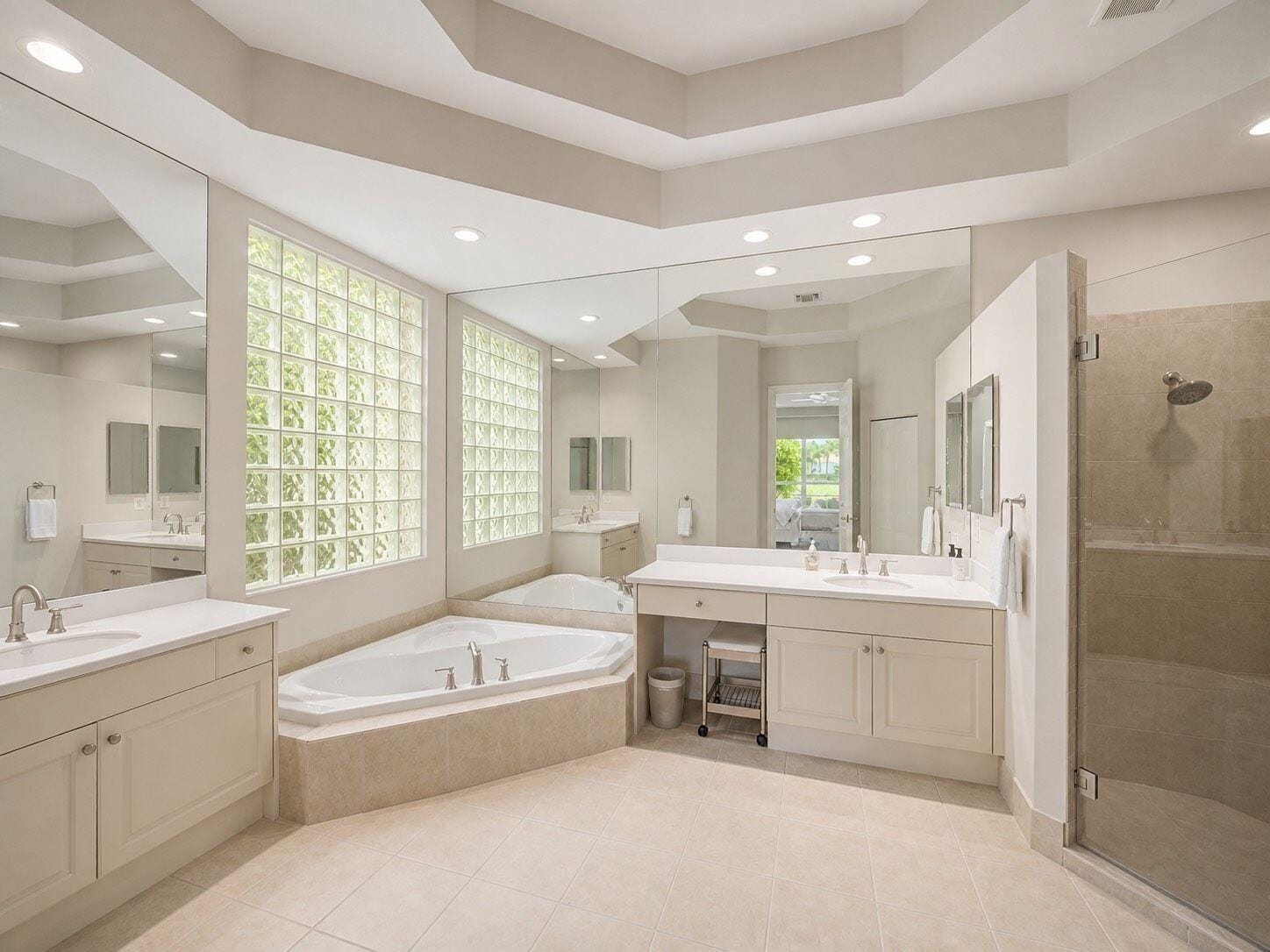 76 Laguna Drive, Palm Beach Gardens, FL 33418 photo 14