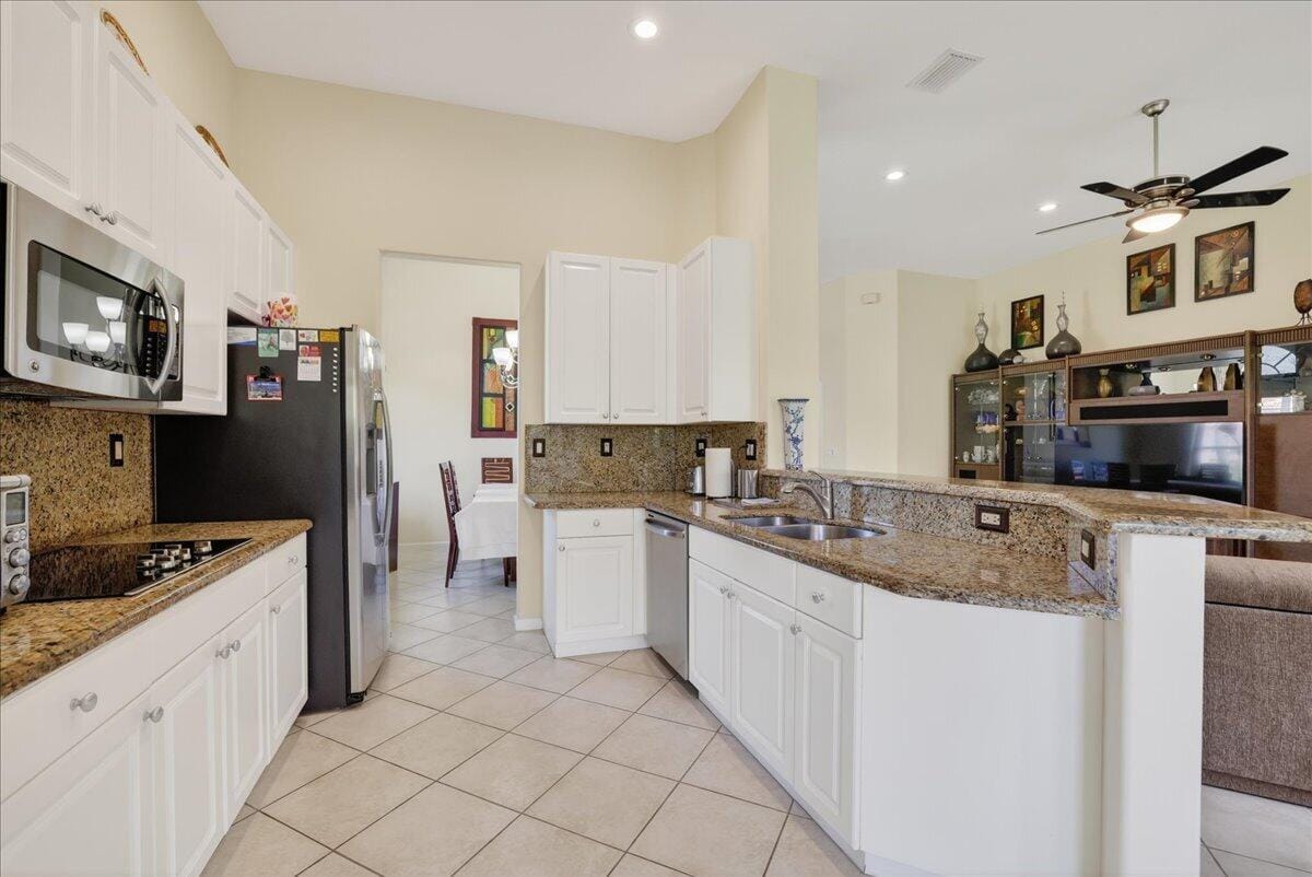 7196 Lorenzo Lane, Delray Beach, FL 33446 photo 16