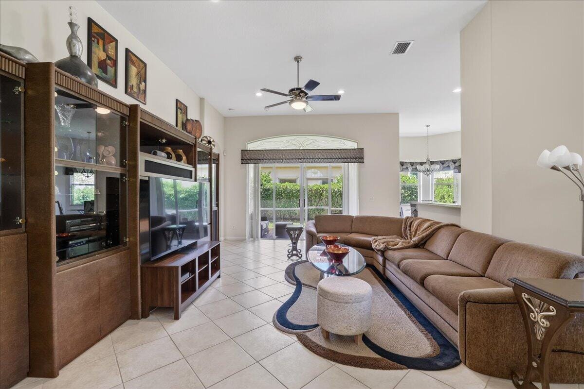 7196 Lorenzo Lane, Delray Beach, FL 33446 photo 10