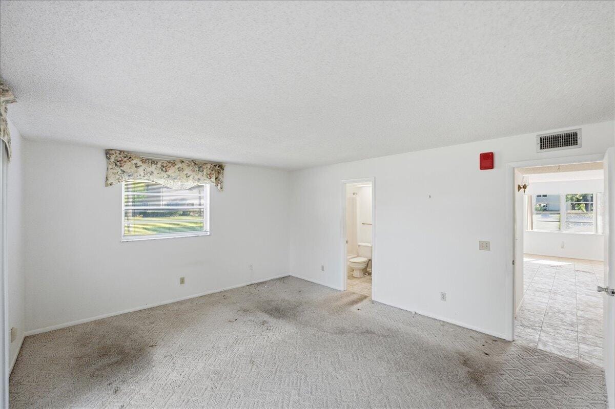 28 Lake Vista Trail 105 — photo 5