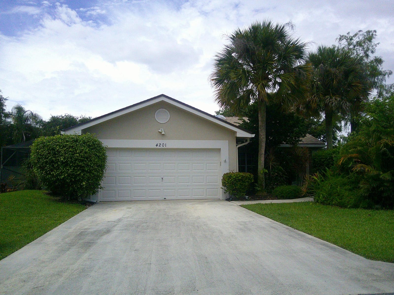 4201 Green Forest Way — photo 2