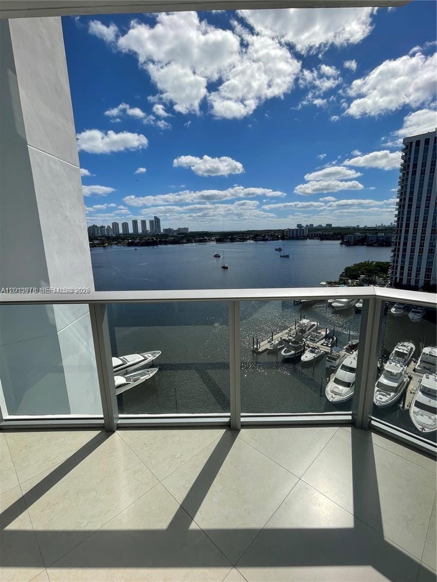 17301 S Biscayne Boulevard 1205 — photo 2