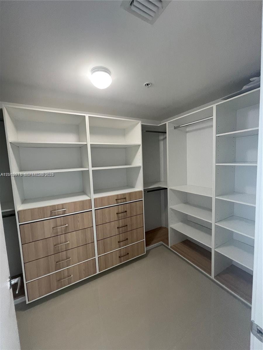 17301 S Biscayne Boulevard 1205, North Miami Beach, FL 33160 photo 15