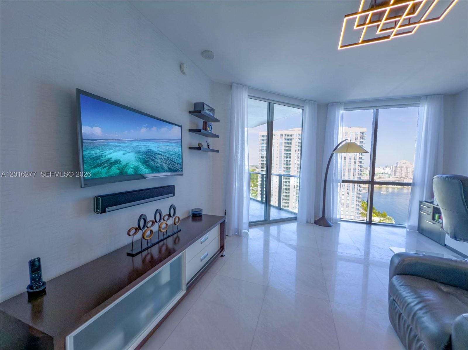 17111 Biscayne Boulevard 1705, North Miami Beach, FL 33160 photo 22