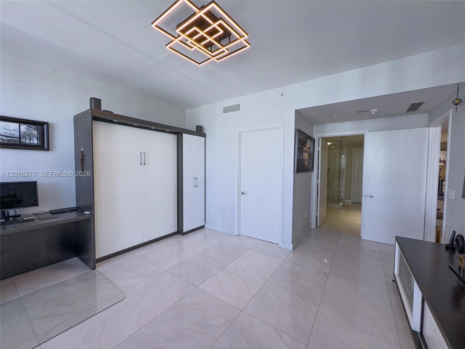 17111 Biscayne Boulevard 1705, North Miami Beach, FL 33160 photo 24