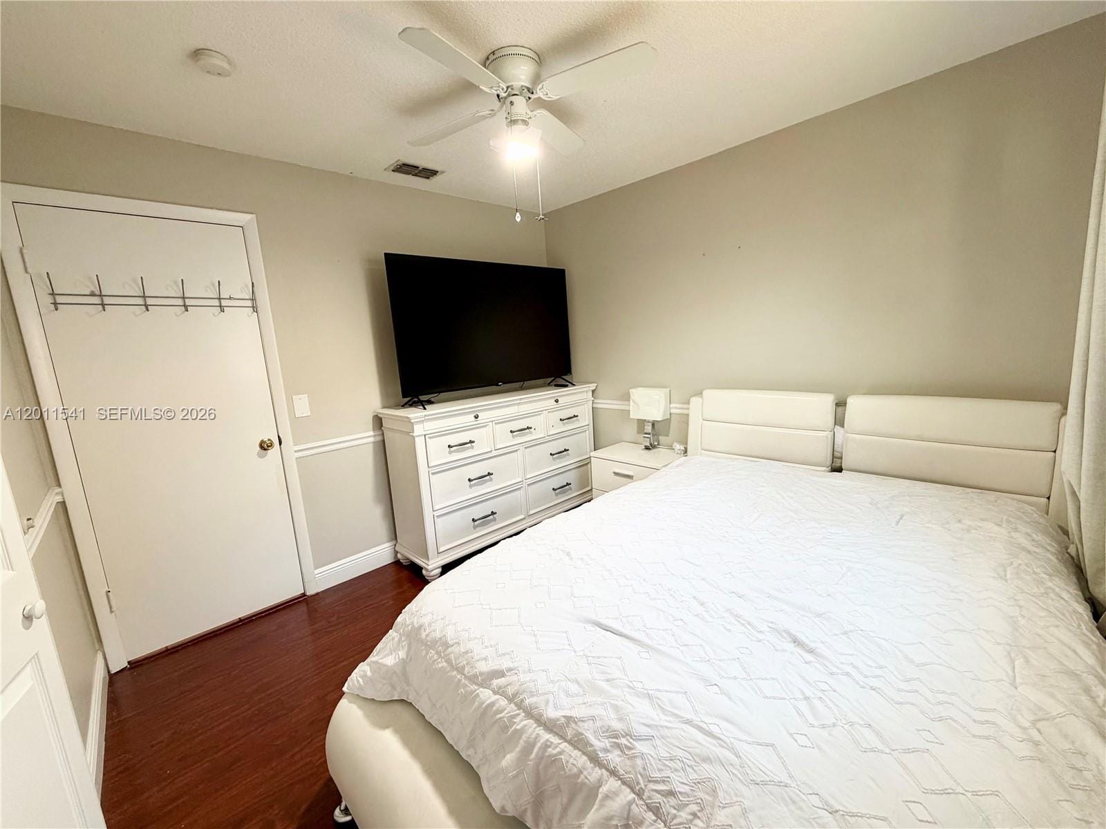 143 Valley Circle, Tampa, FL 33510 photo 11