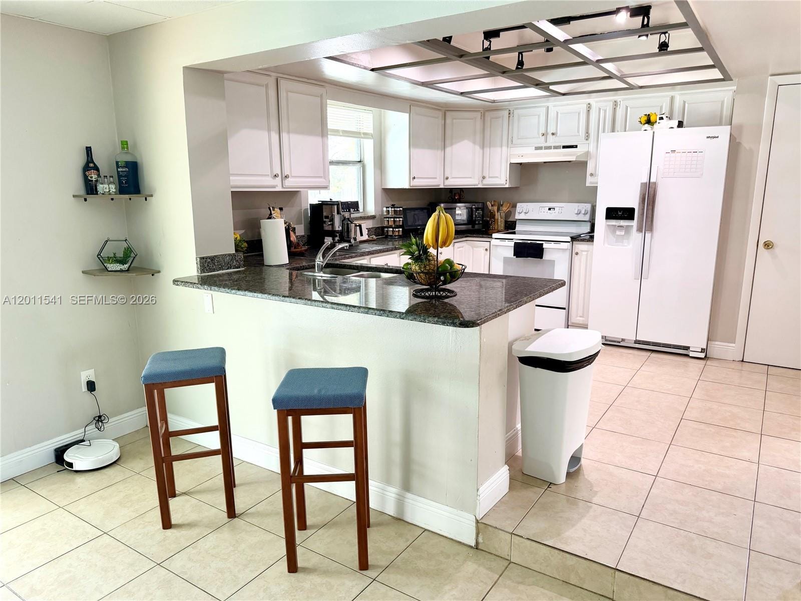 143 Valley Circle, Tampa, FL 33510 photo 18