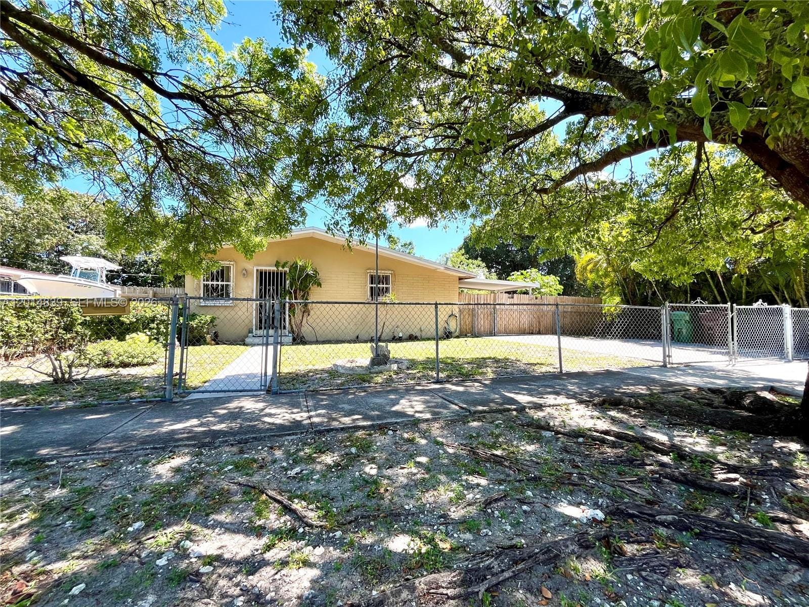 1310 W 31st Street, Hialeah, FL 33012