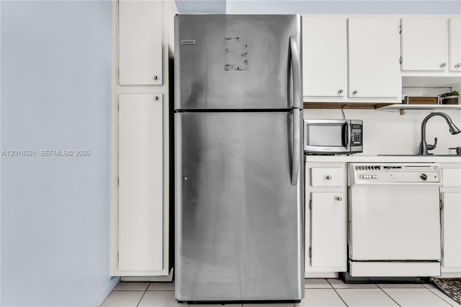 4001 Hillcrest Drive 812, Hollywood, FL 33021 photo 14