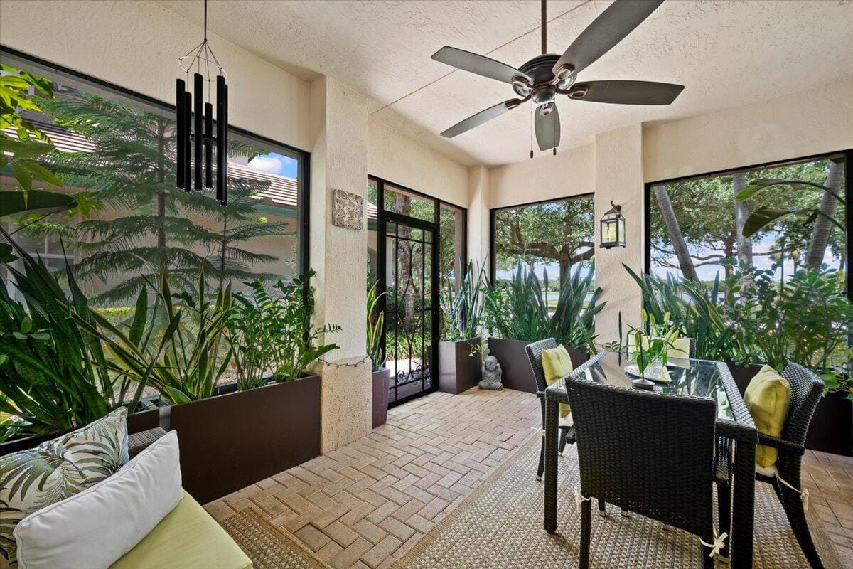 181 Evergrene Parkway 14-b, Palm Beach Gardens, FL 33410 photo 4