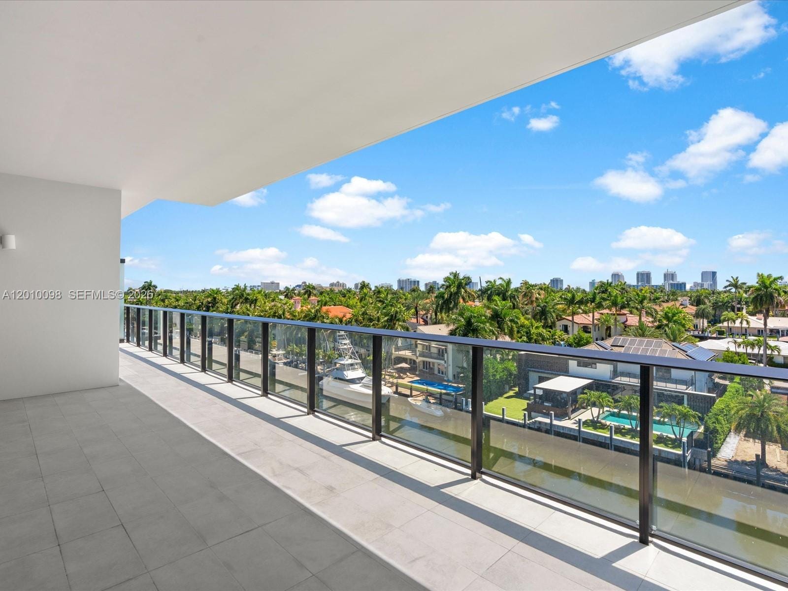160 Isle Of Venice Drive PH2, Fort Lauderdale, FL 33301 photo 16