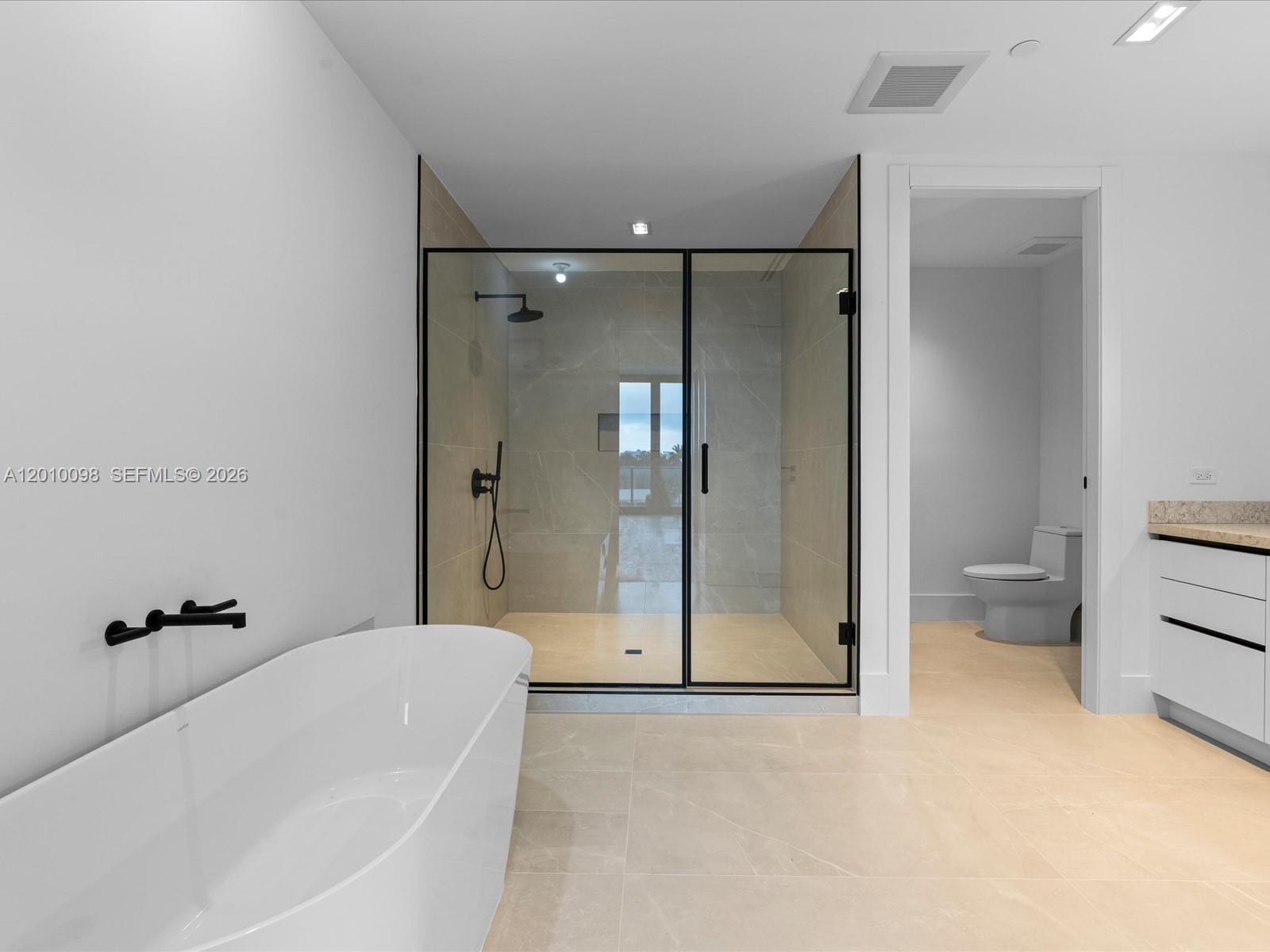160 Isle Of Venice Drive PH2, Fort Lauderdale, FL 33301 photo 18
