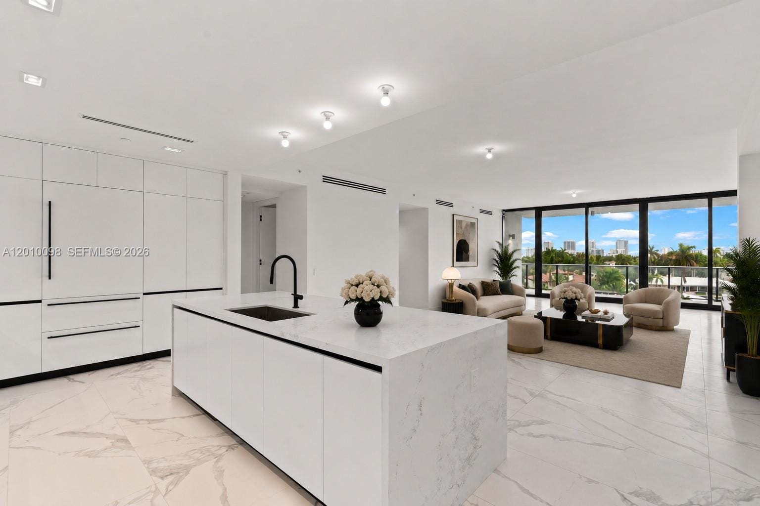 160 Isle Of Venice Drive PH2 — photo 6