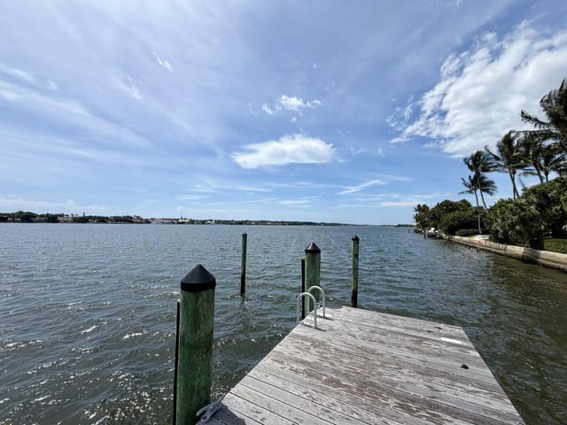 690 Island Drive, sold in Everglades Island 2, Palm Beach, FL
