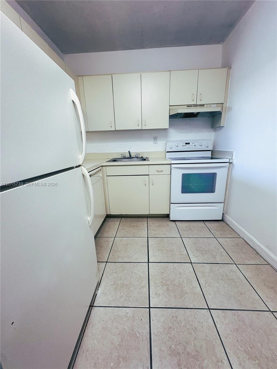 10900 SW 104th Street 315, Miami, FL 33176, Miami