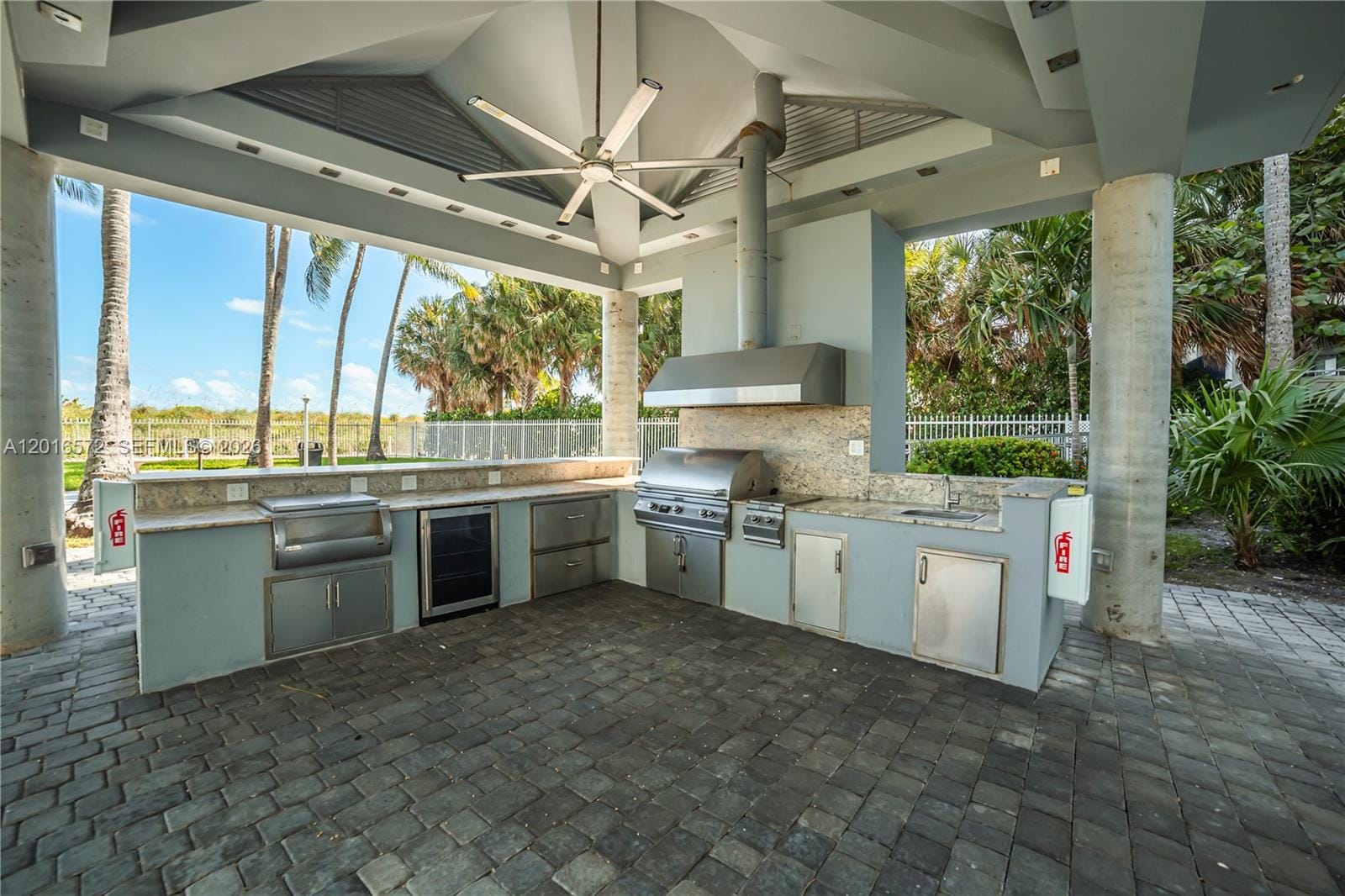 6301 Collins Avenue 1102, Miami Beach, FL 33141 photo 27