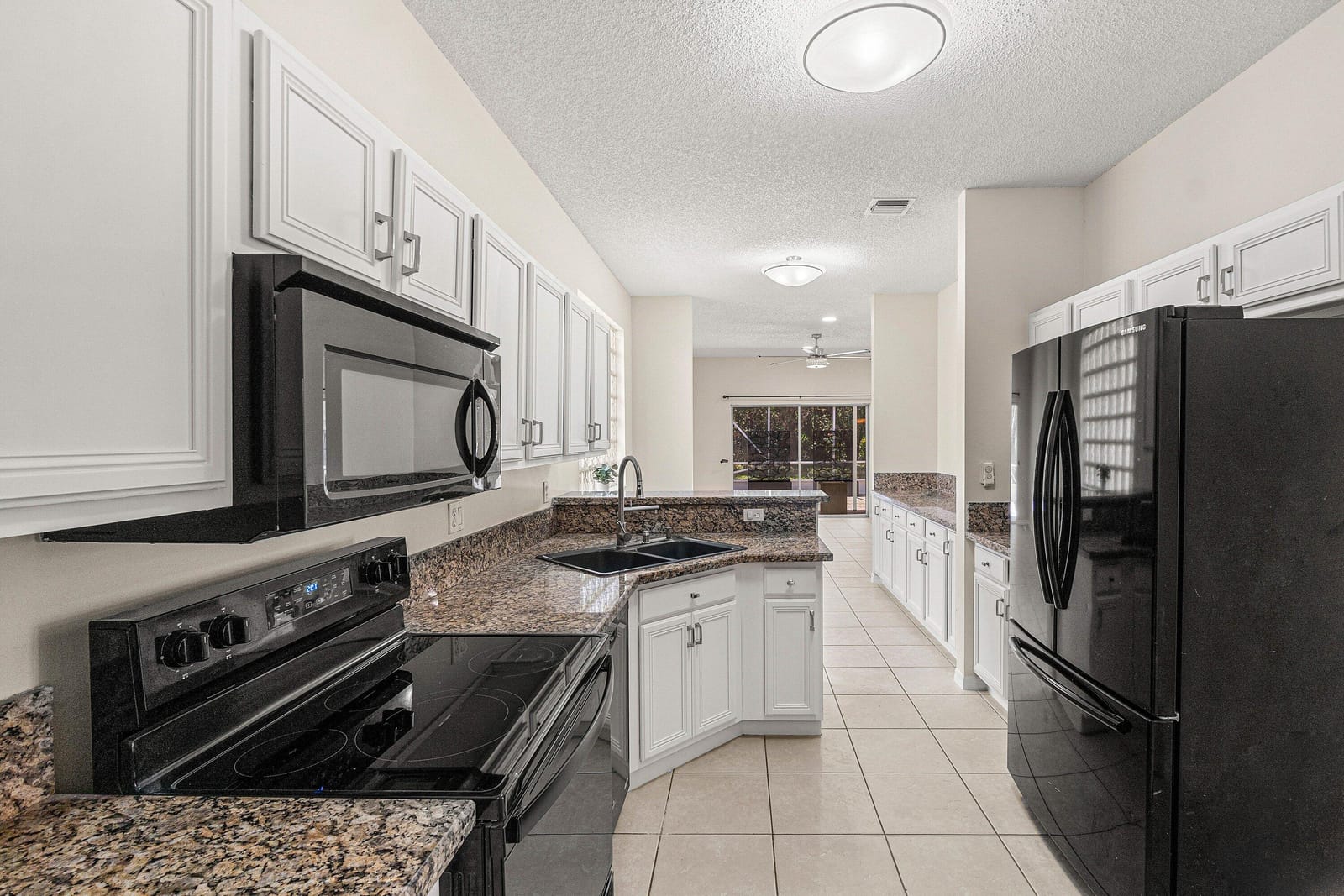 10817 Fillmore Drive, Boynton Beach, FL 33437 photo 13
