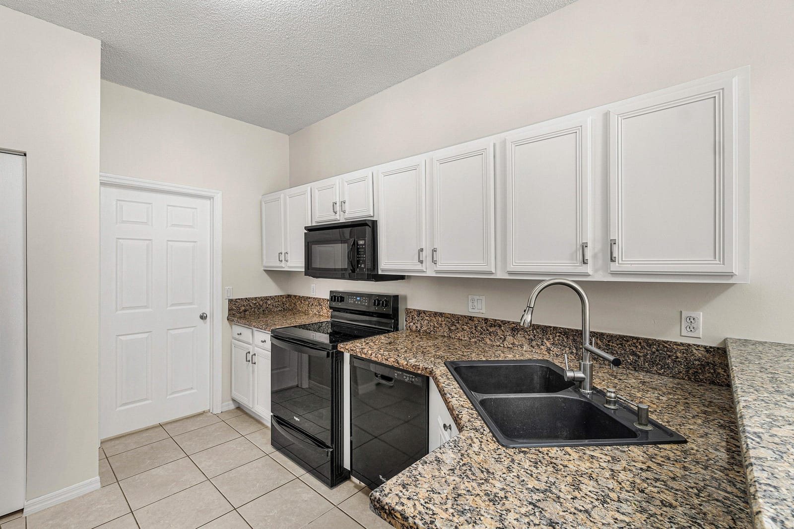 10817 Fillmore Drive, Boynton Beach, FL 33437 photo 16